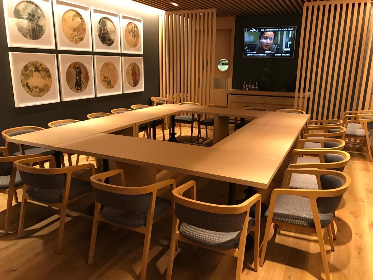 Leon Boutique Hotel ซุคุม ภายนอก รูปภาพ